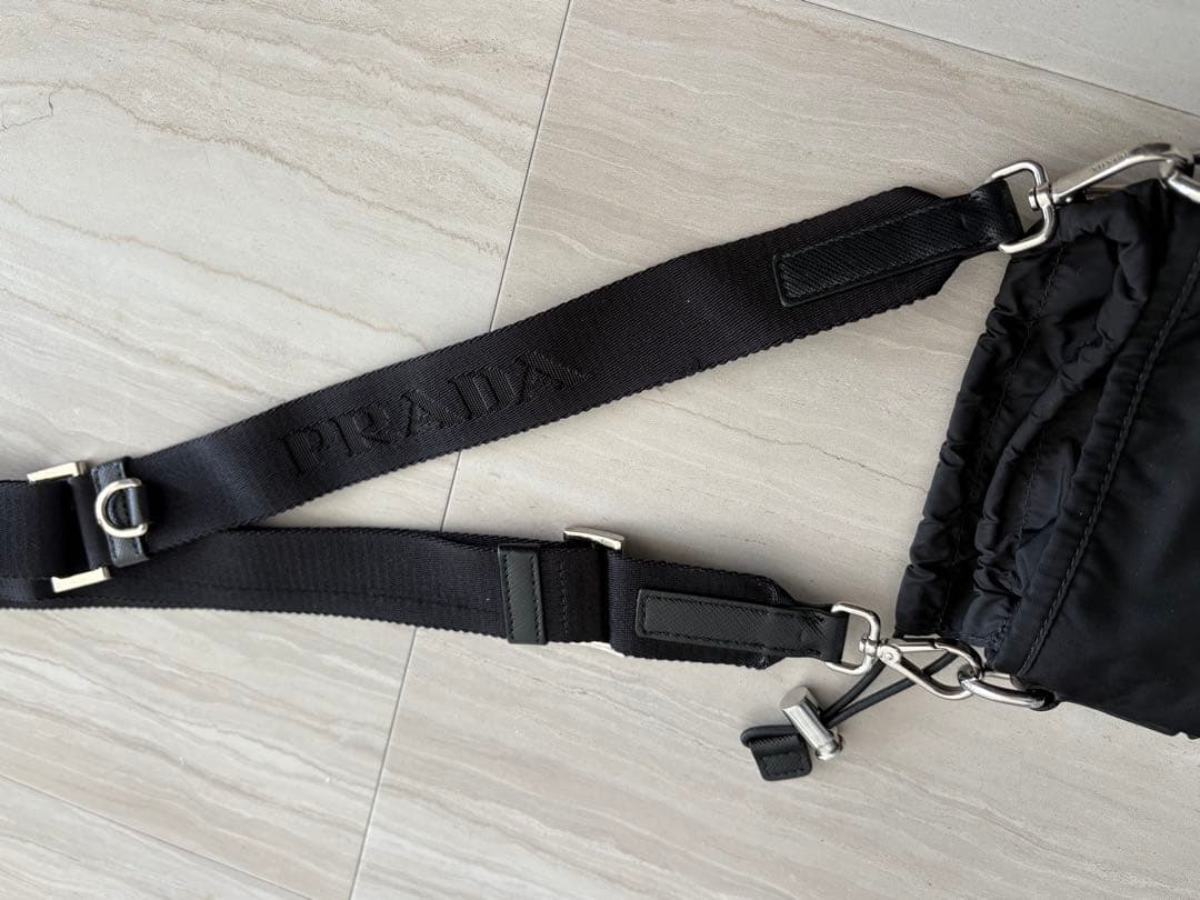 【正規品】PRADA Re-nylon スマートフォンケース