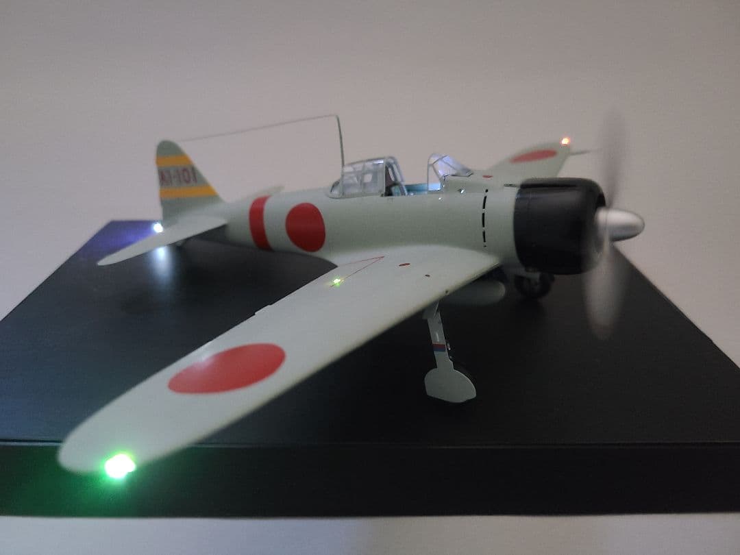 日本海軍 零式艦上戦闘機21型 空母赤城搭載機 リアルモーターライズ完成品