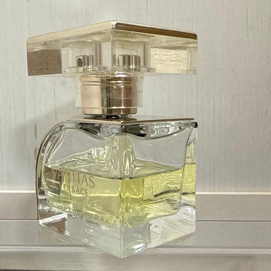 国内正規 廃盤 希少 VERSACE VANITAS EDT 50ml