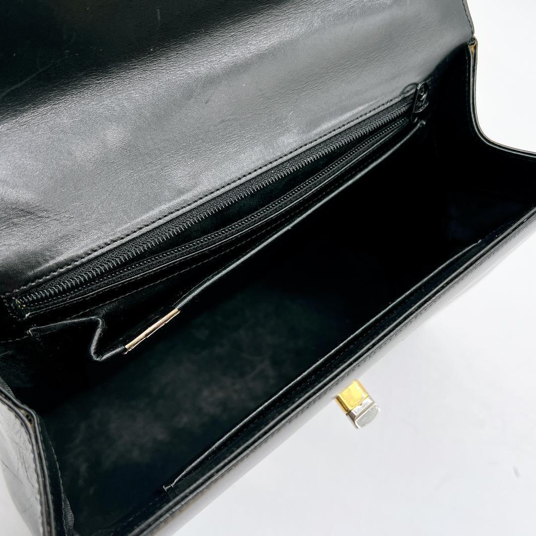 WAKO カーフレザー ターンロック金具 フォーマルバッグ ブラック f528