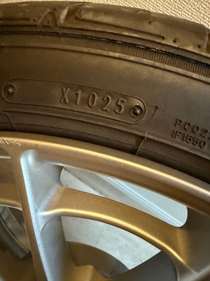 エンケイ　ENKEI NT03RR 18インチ 8.5J 4本