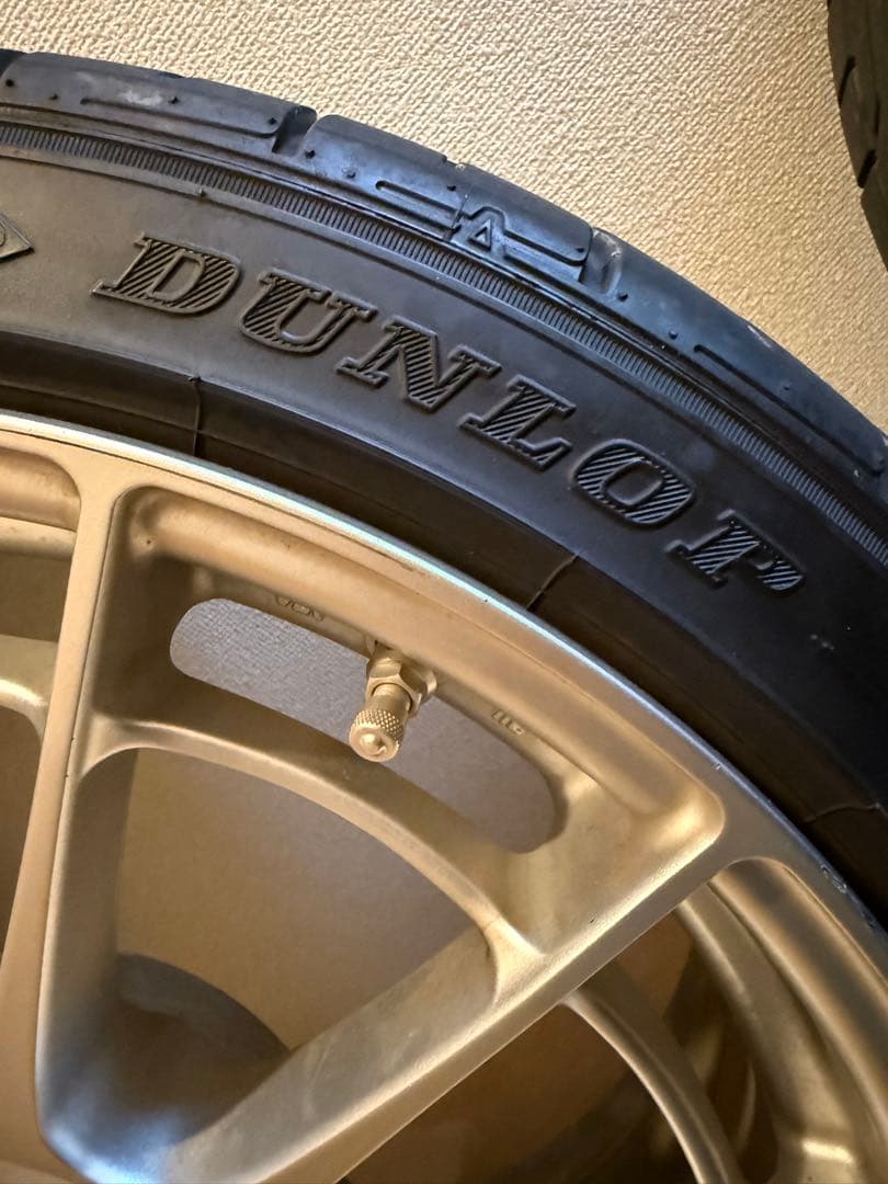 エンケイ　ENKEI NT03RR 18インチ 8.5J 4本