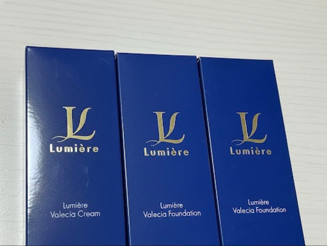 Lumiere ファンデーション クリーム