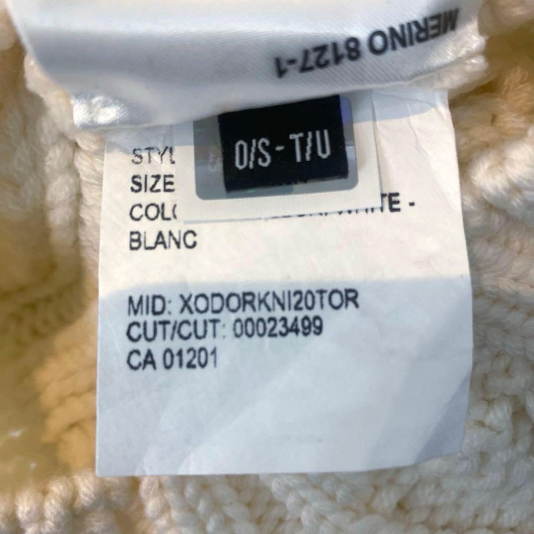 タグ付き新品未使用　カナダグース　ニット帽　帽子