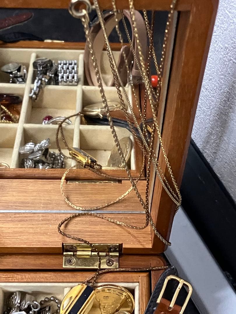 遺品整理 指輪 ネックレス イヤリング 腕時計　タイピン　金盃