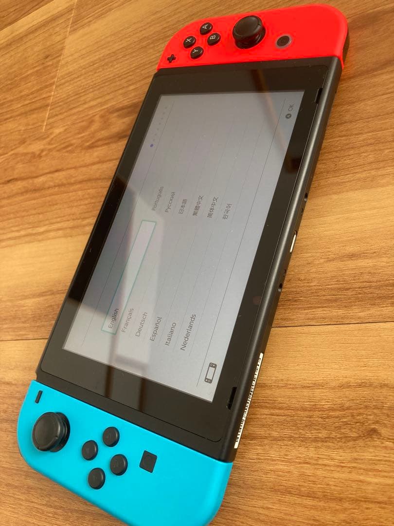 Nintendo Switch 本体 青/赤