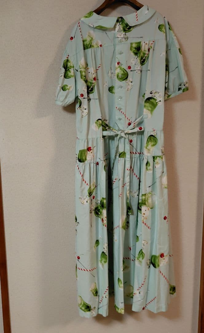 ピンクハウス　クリームソーダプリントミディワンピース