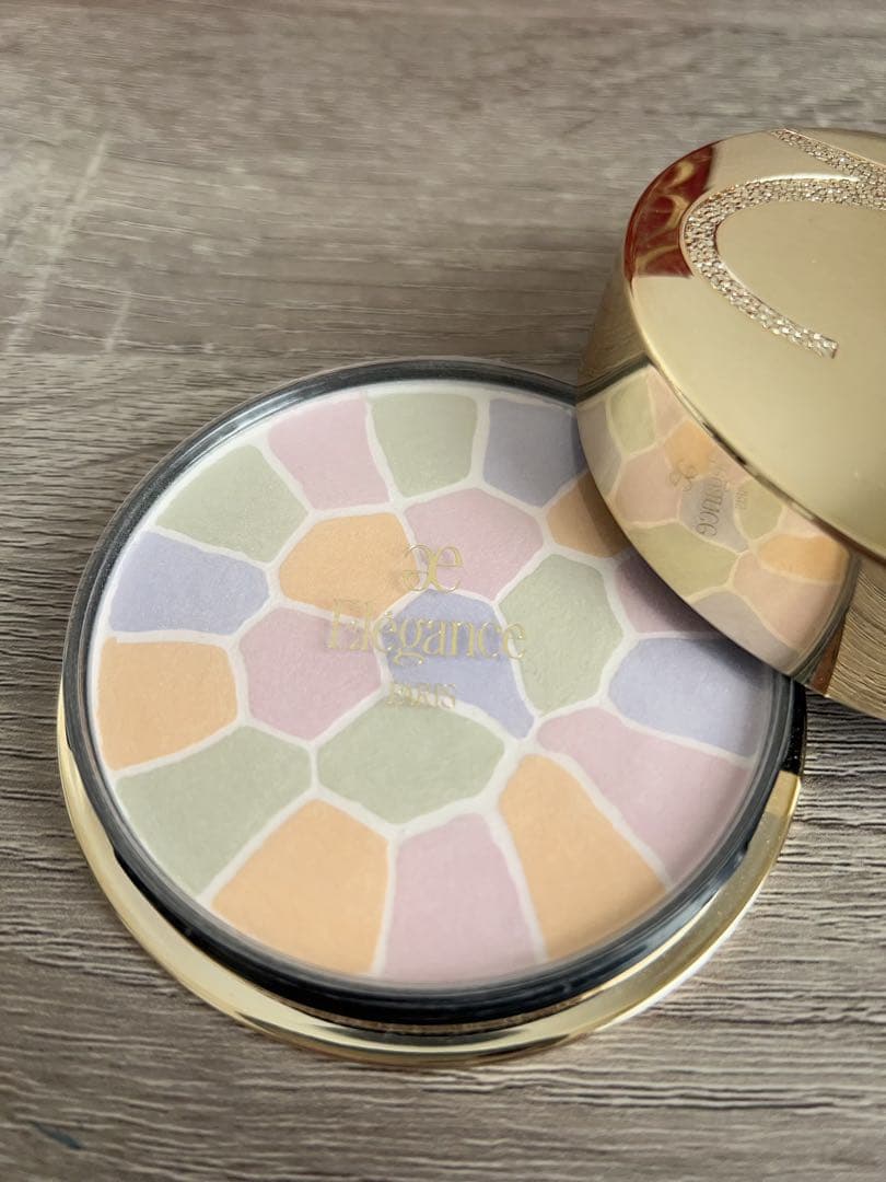 【美品】エレガンス ラプードルオートニュアンスリクスィーズⅠ フェイスパウダー