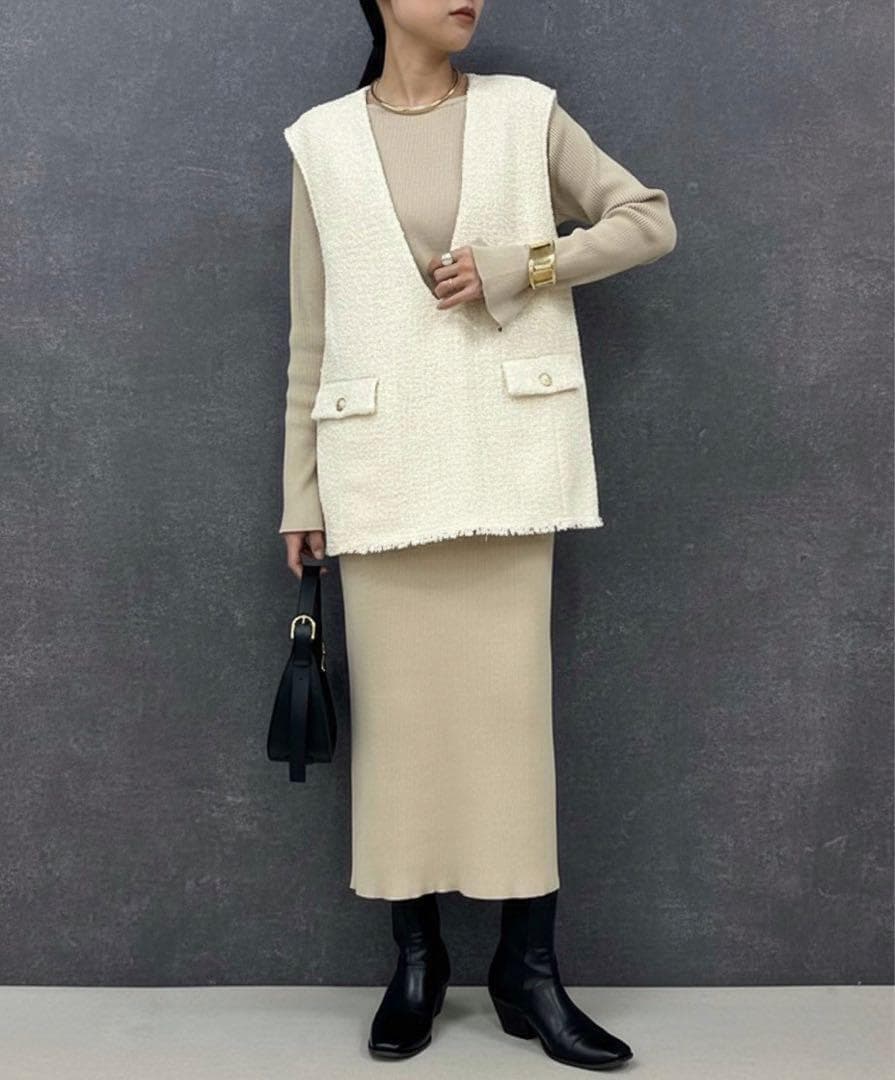 新品　ラウンジドレス　ツイードベスト　ジレ　アイボリー