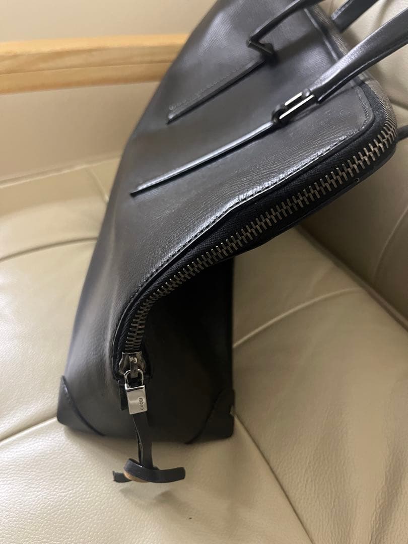 グッチGUCCI黒レザートートバッグハンドバッグビジネスバッグ　メンズレディース