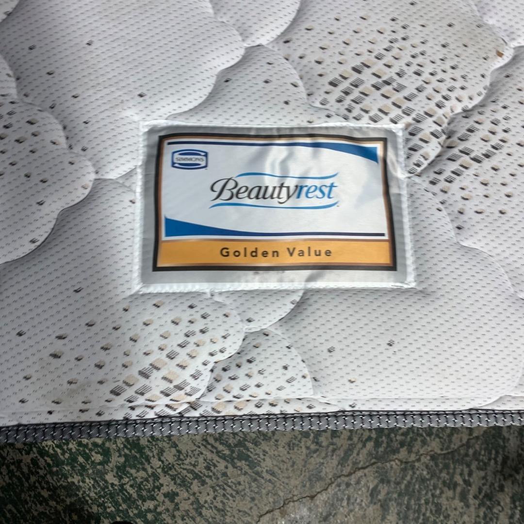 G509 Simmons ワイドダブル ゴールデンバリュー ベッドフレーム