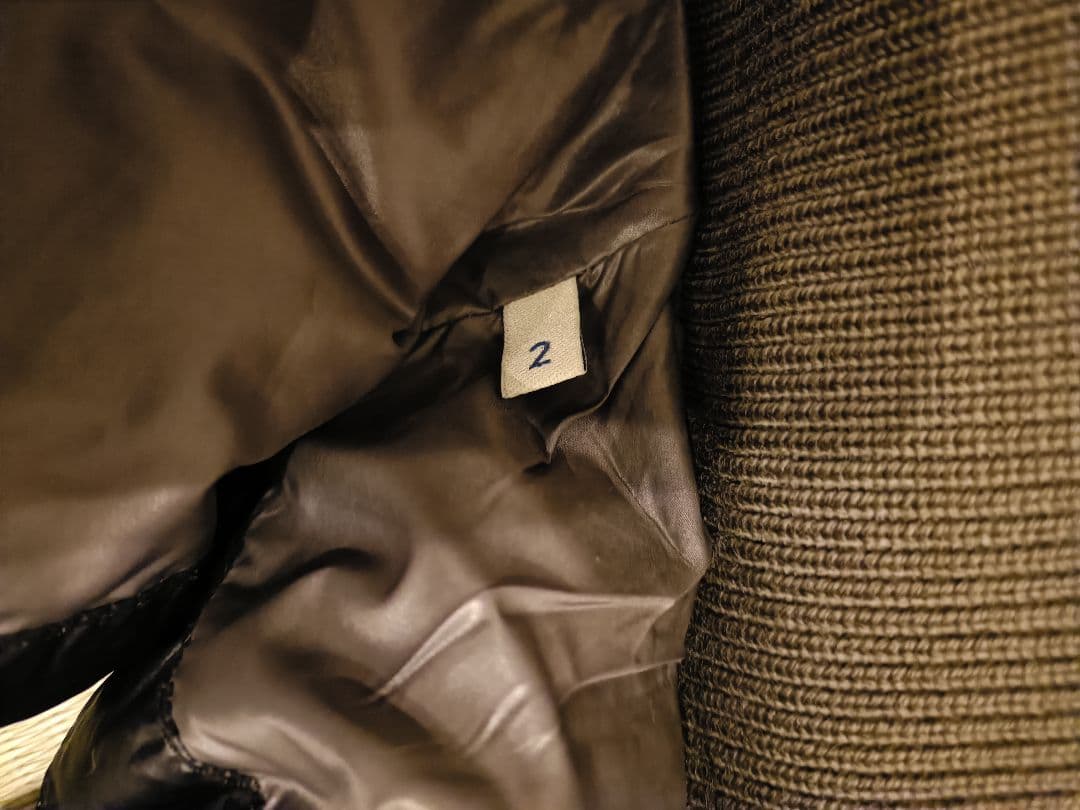 正規品　モンクレール　ダウンベスト