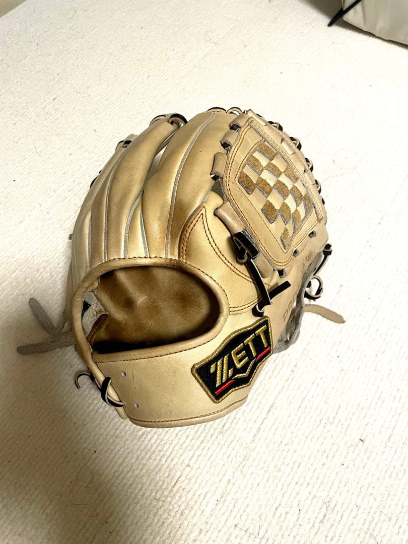ZETT プロステイタス 軟式グローブ ベージュ