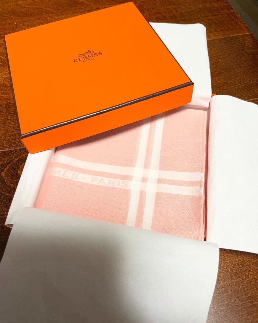 新品未使用⭐︎ エルメス　HERMES ハンカチ