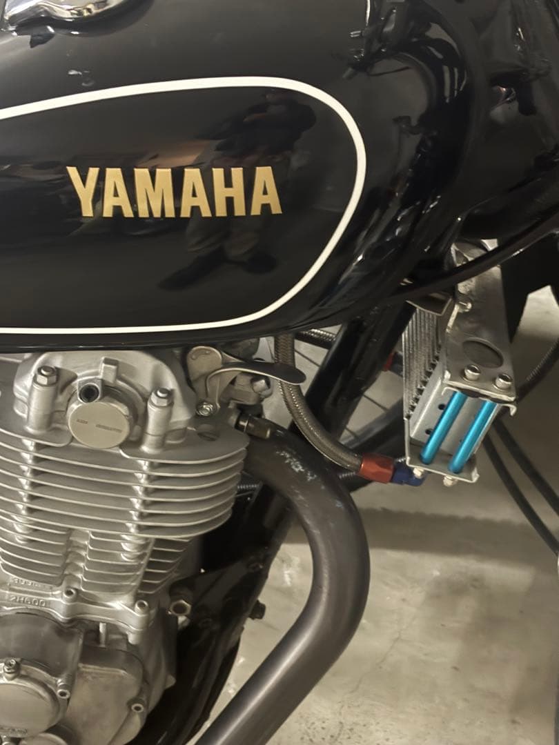 SR400 オイルクーラー