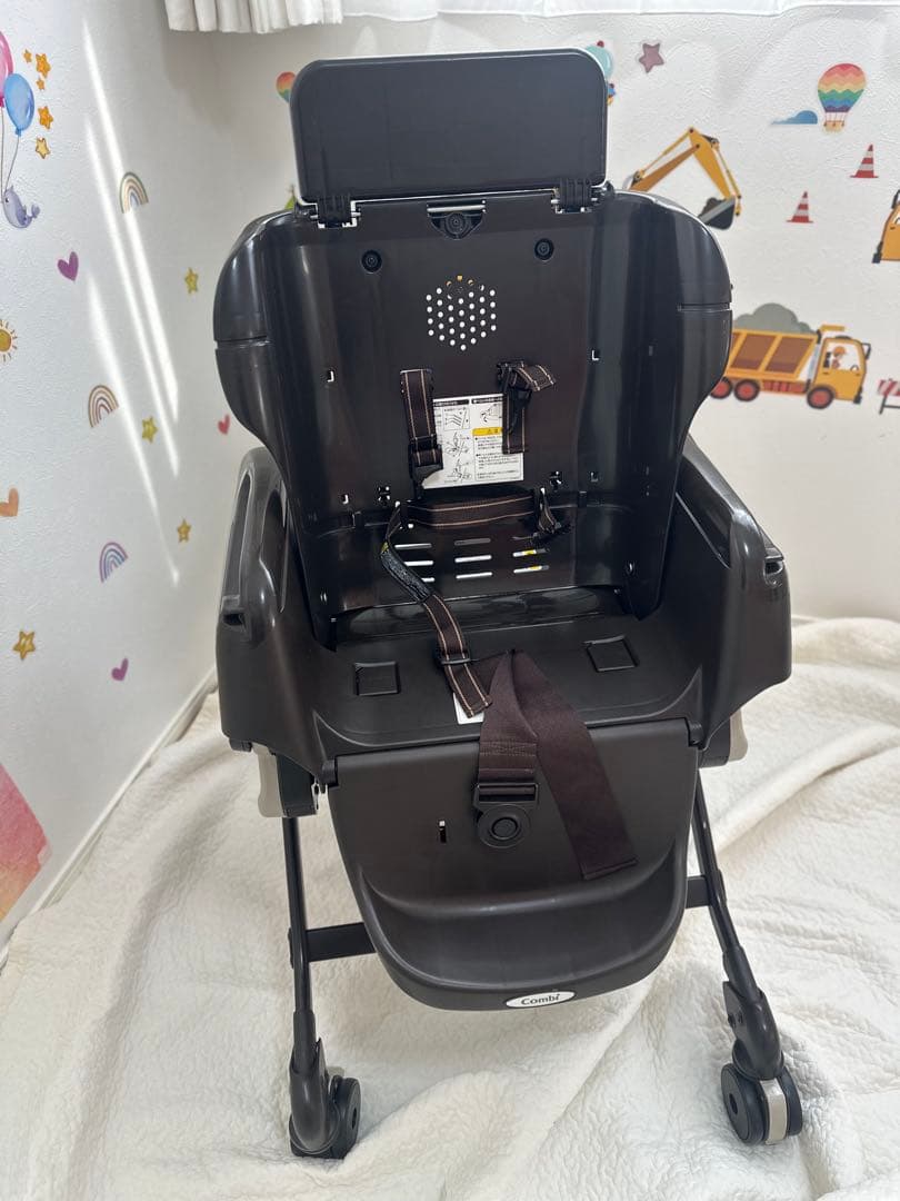 【美品 限定モデル】Combi コンビネムリラ 電動ハイローチェア