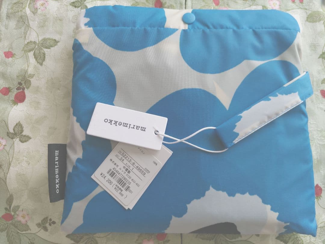 新品未使用未開封マリメッコmarimekkoレインポンチョ　ウニッコ　国内正規品