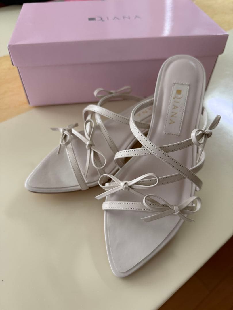 【美品✨】DIANA ダイアナ　ストリングミュールサンダル　リボン　Mサイズ