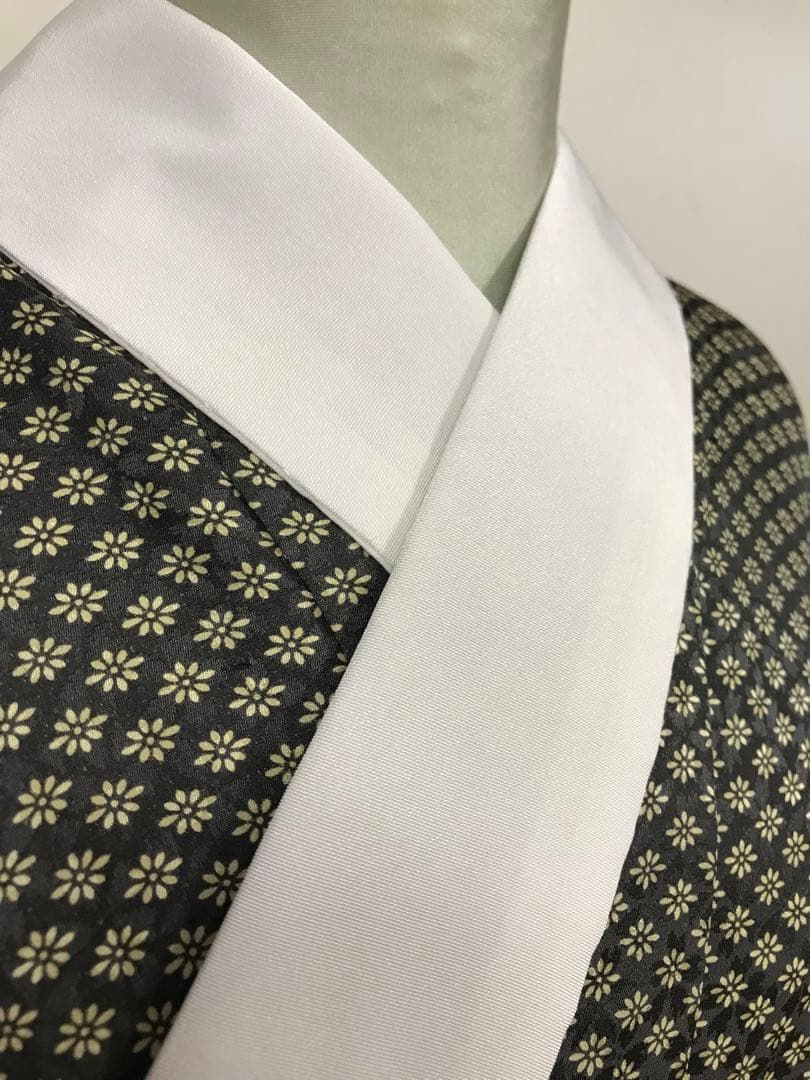 ◆おふく◆長襦袢　ゆったりサイズ　小花模様　着物