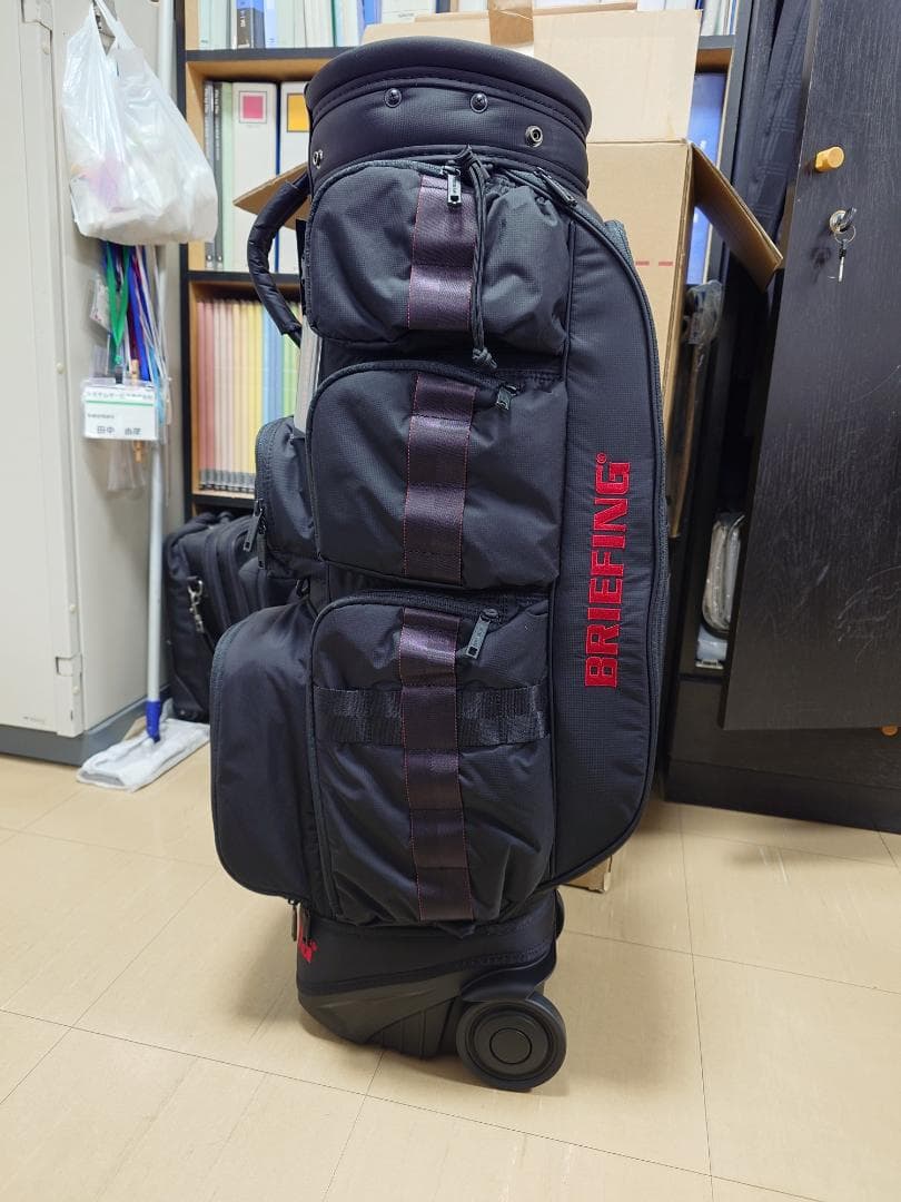 BRIEFING　CR-6　キャスター