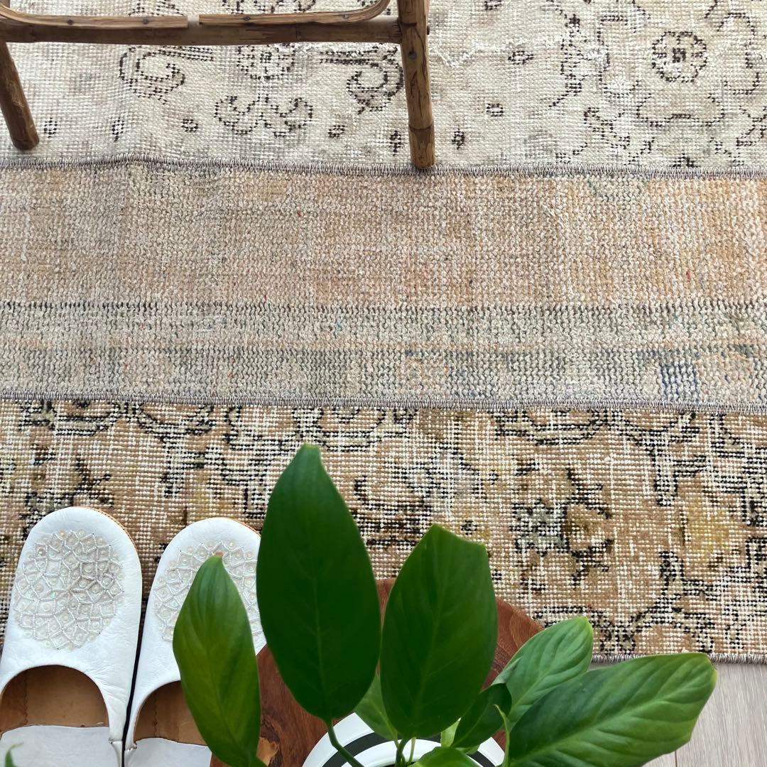 パッチワーク✳︎ 67×139ベージュ　フラワー　イエロー　トルコヴィンテージラグ