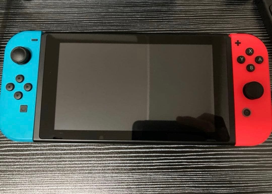 任天堂Switch本体　箱付き