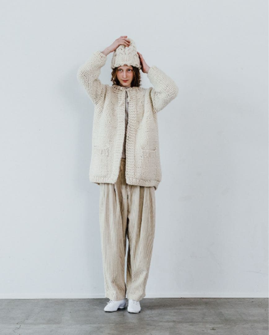 ネストローブ ペルーウールニットカーディガン