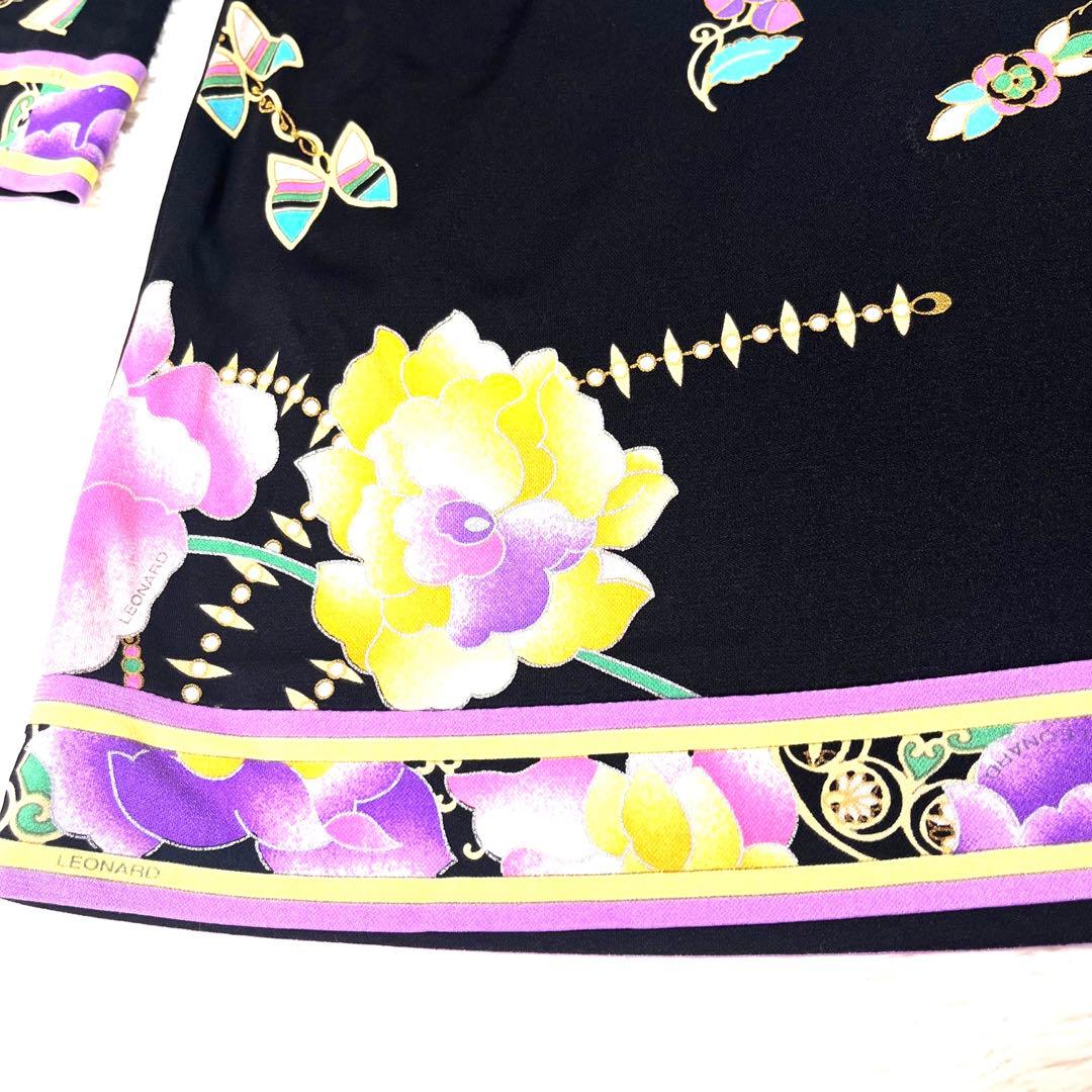 近年　極美品☆レオナールカンカンチュニックワンピース大きいサイズボウタイ花柄