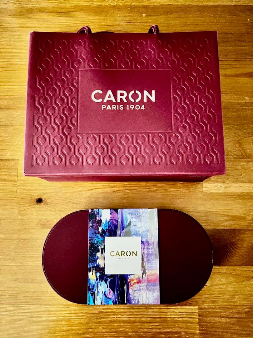 Caron Musc Oli 香水 ギフトボックス付き