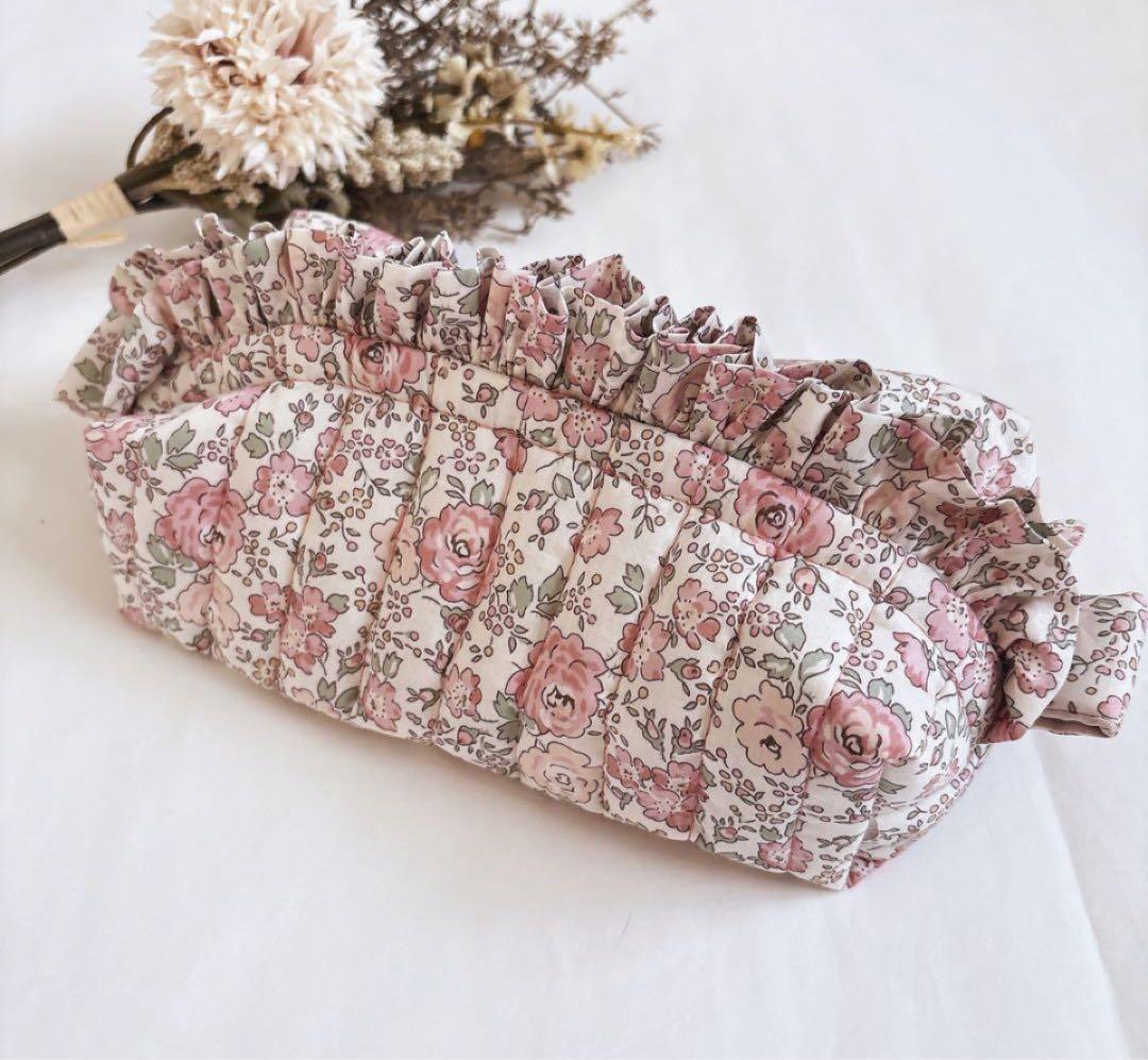 iku様オーダー　フリルキルト特大トートバッグ　フェリシテピンク　フリルポーチ