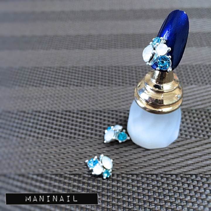 ▶︎ネイルパーツ/ビジュー/フラワー/青/P-25