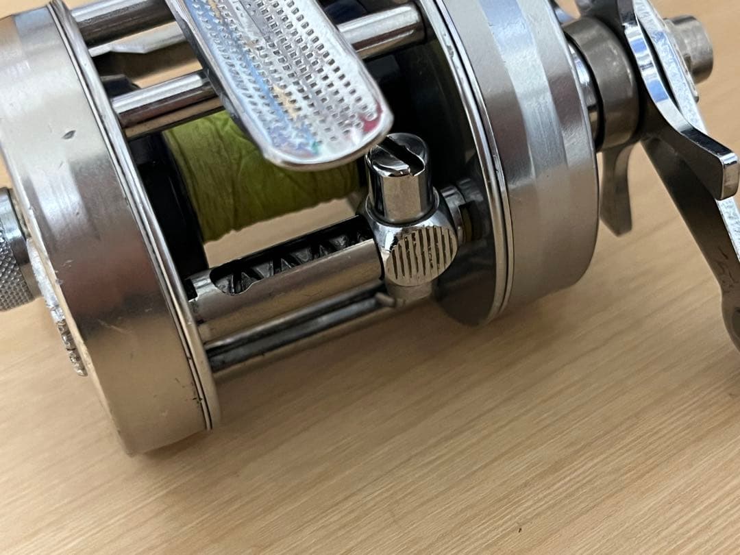 アブ アンバサダー 2500C 1982年 エビスフィッシング オールドリール