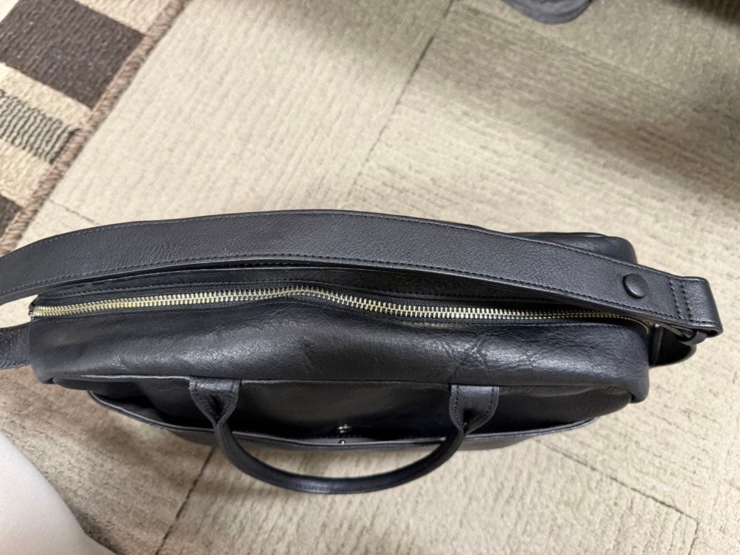 マドリガル　おかかえバッグ ブラックレザー ビジネスバッグ