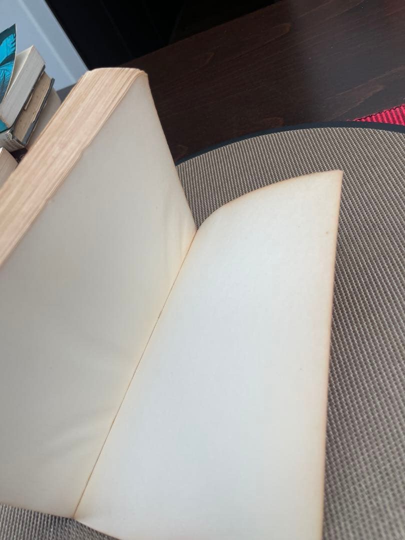 洋書 mysticism east and west