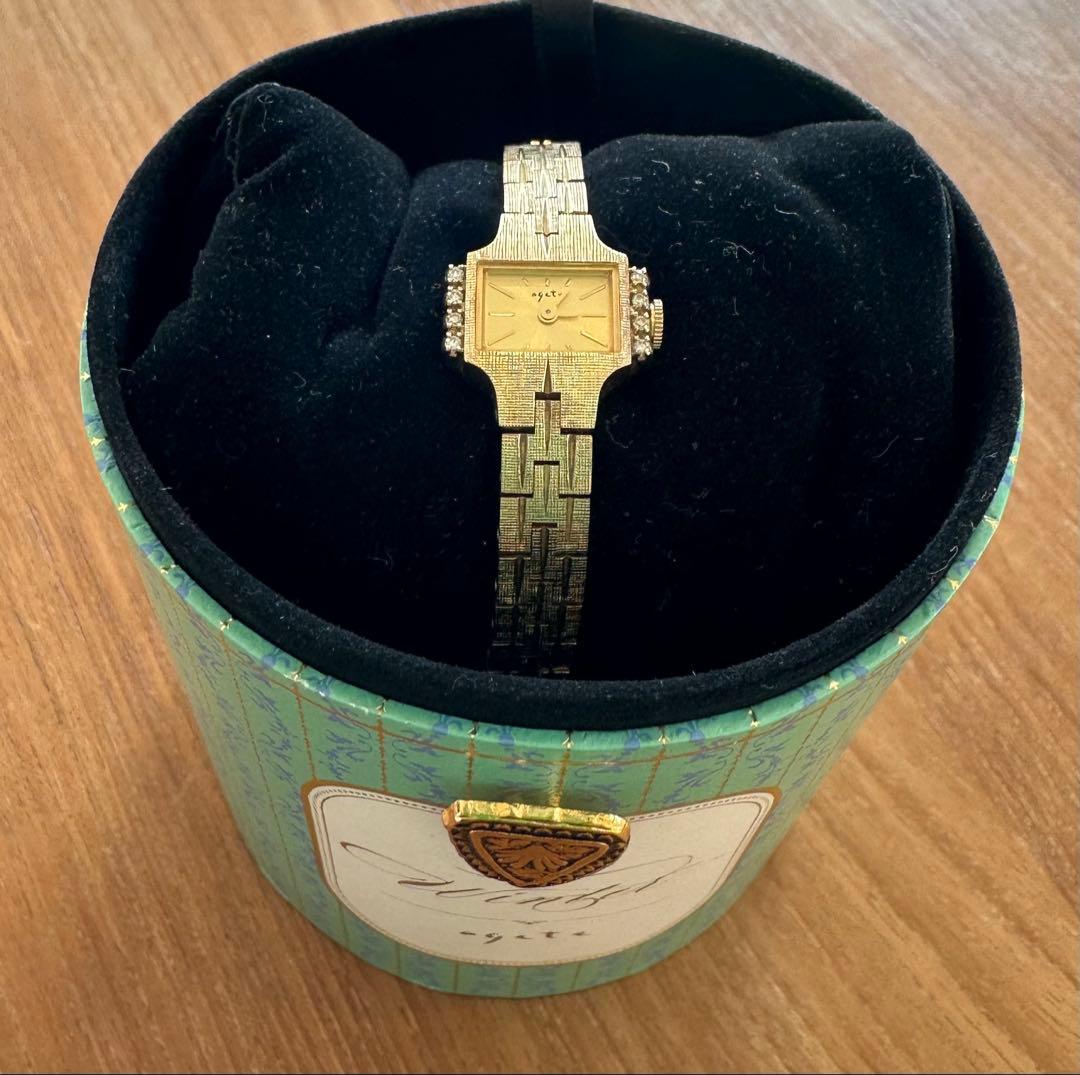 美品　agete 限定品　腕時計　稼働品　0.08ctのダイヤ付き