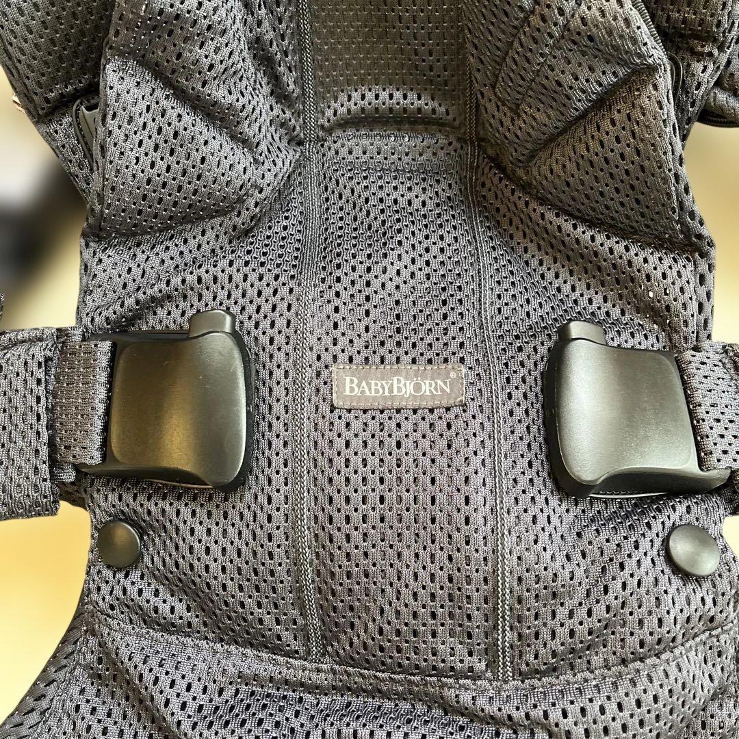 【極美品】ベビービョルン 抱っこ紐 ONE KAI Air メッシュ ブラック