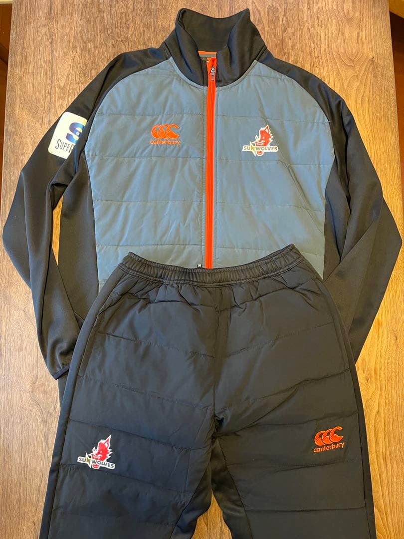 サンウルブズ インサレーション上下セット