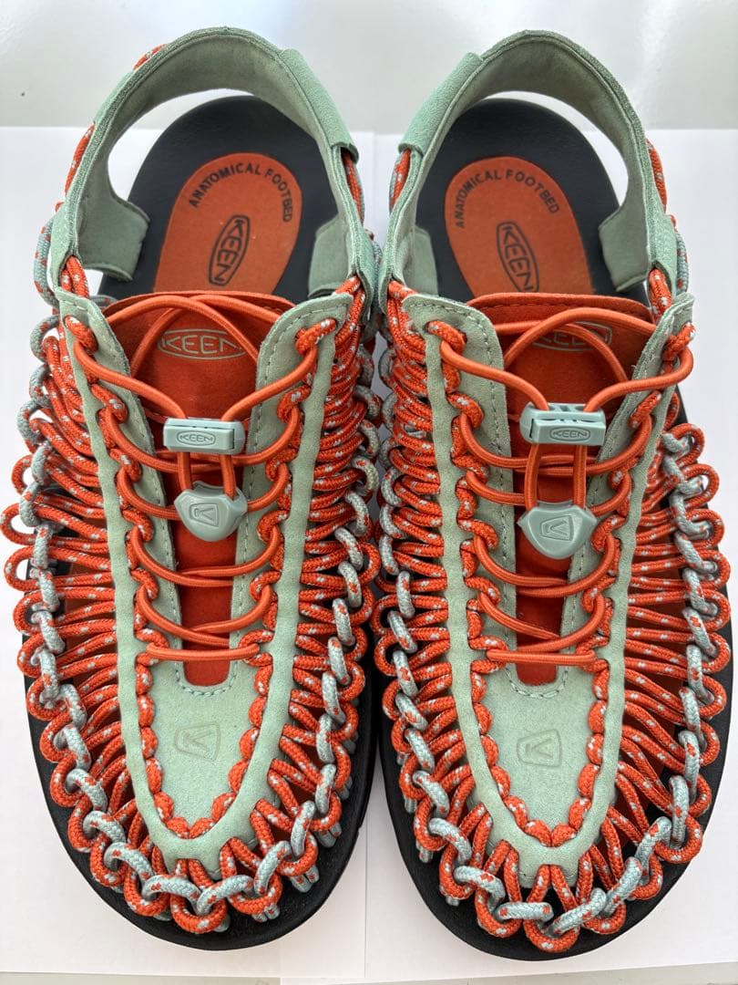 美品 KEEN UNEEK ユニーク スニーカーサンダル ミントグリーン