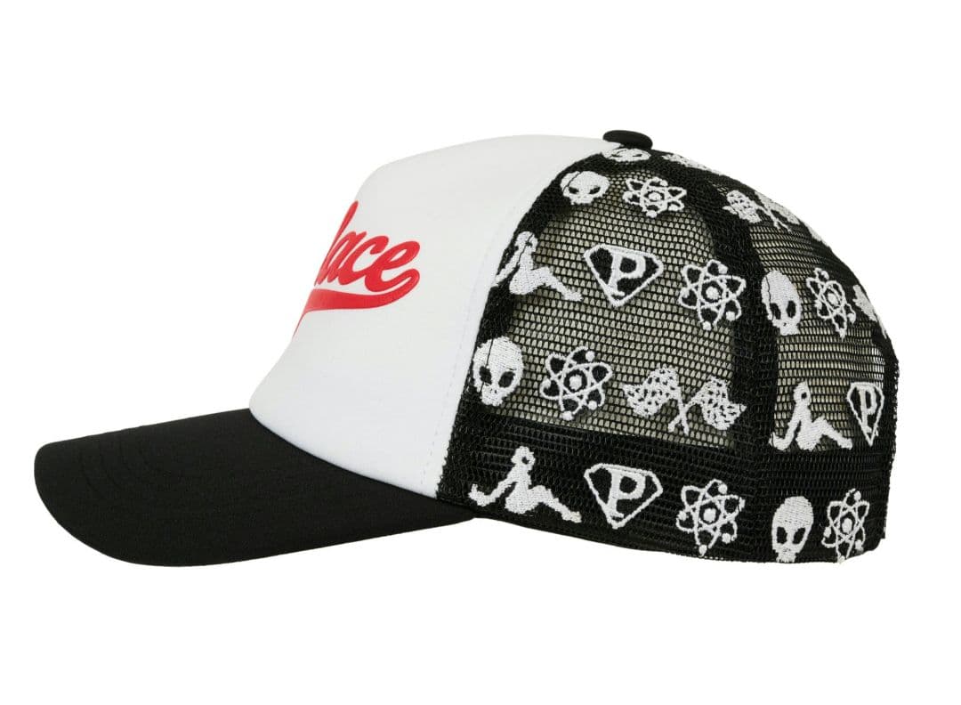 即発送 PALACE PALACTIC TRUCKER BLACK CAP