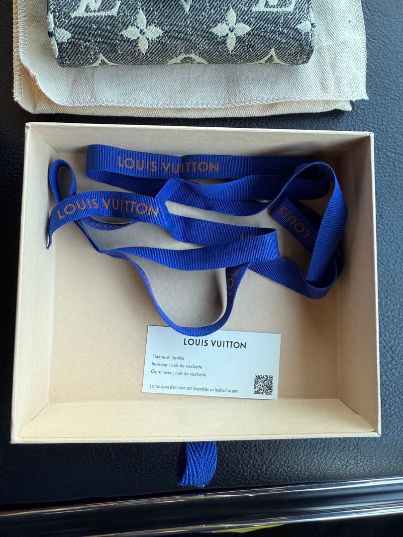 LOUIS VUITTON モノグラム コンパクト財布