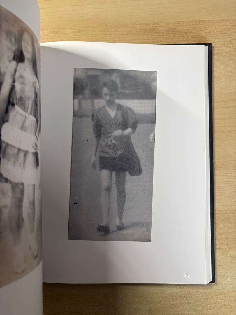 アート・デザイン・音楽 Miroslav Tichy Form of Truth