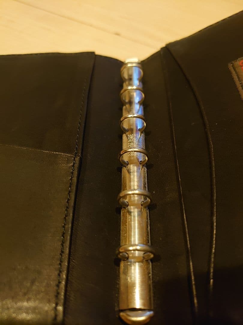 ト*4様 シンヤノモト 手帳 レザー