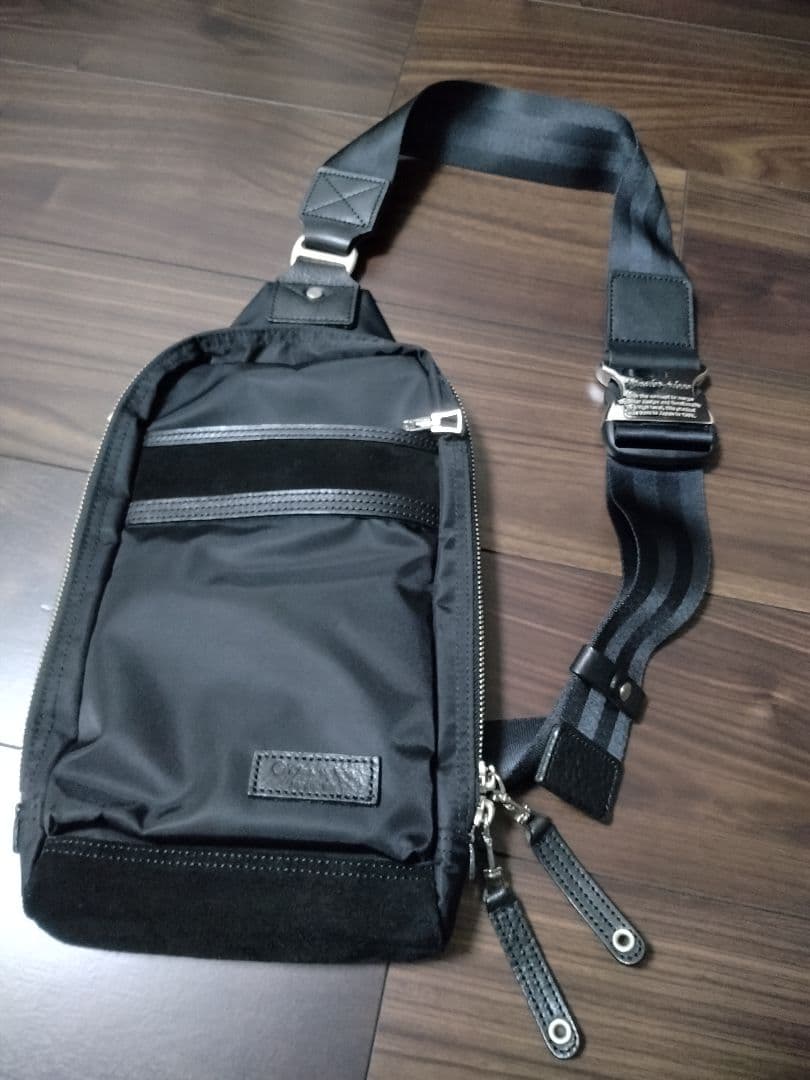 master-piece Density ショルダー スリング バッグ 黒