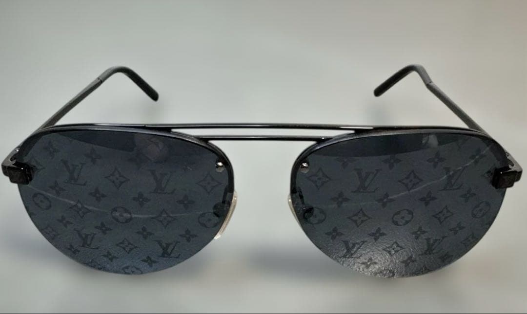 ルイヴィトン サングラス クロックワイズ　60⬜︎14 140