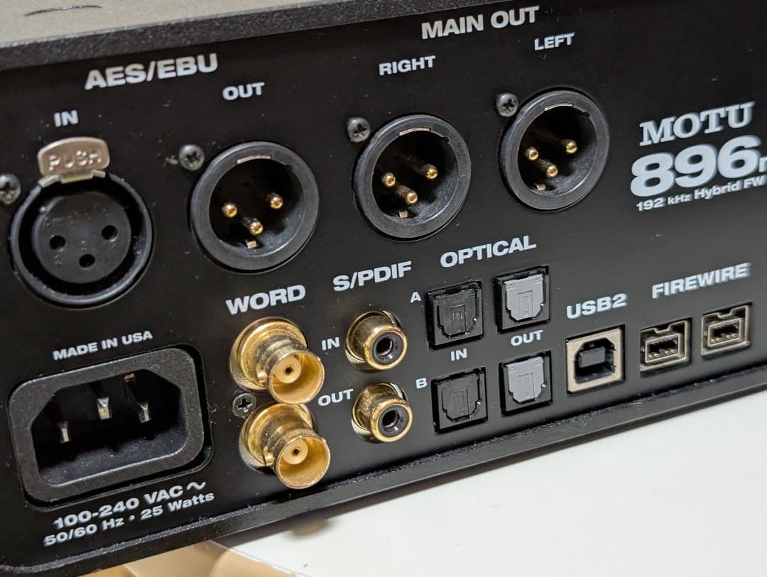 MOTU 896mk3 Hybrid オーディオインターフェイス