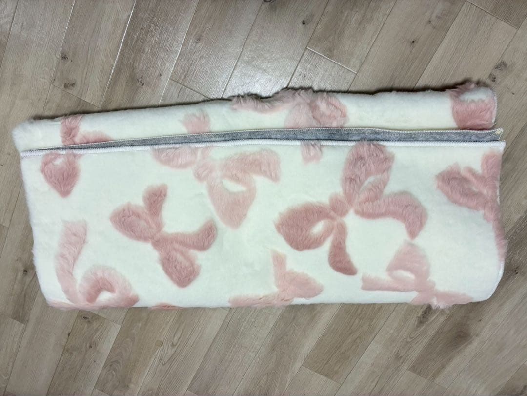 ロマンティックプリンセス　ラグ　新品