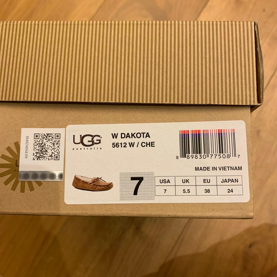 UGG モカシン 24cm 新品未使用　アグ　W DAKOTA