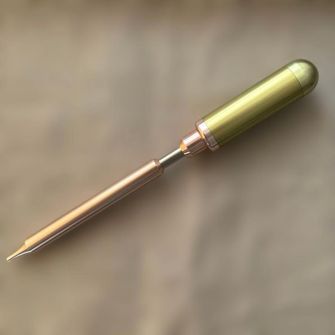 FTW セラミック フィオーラ　美顔ローラー　本体とケース（説明書無し）