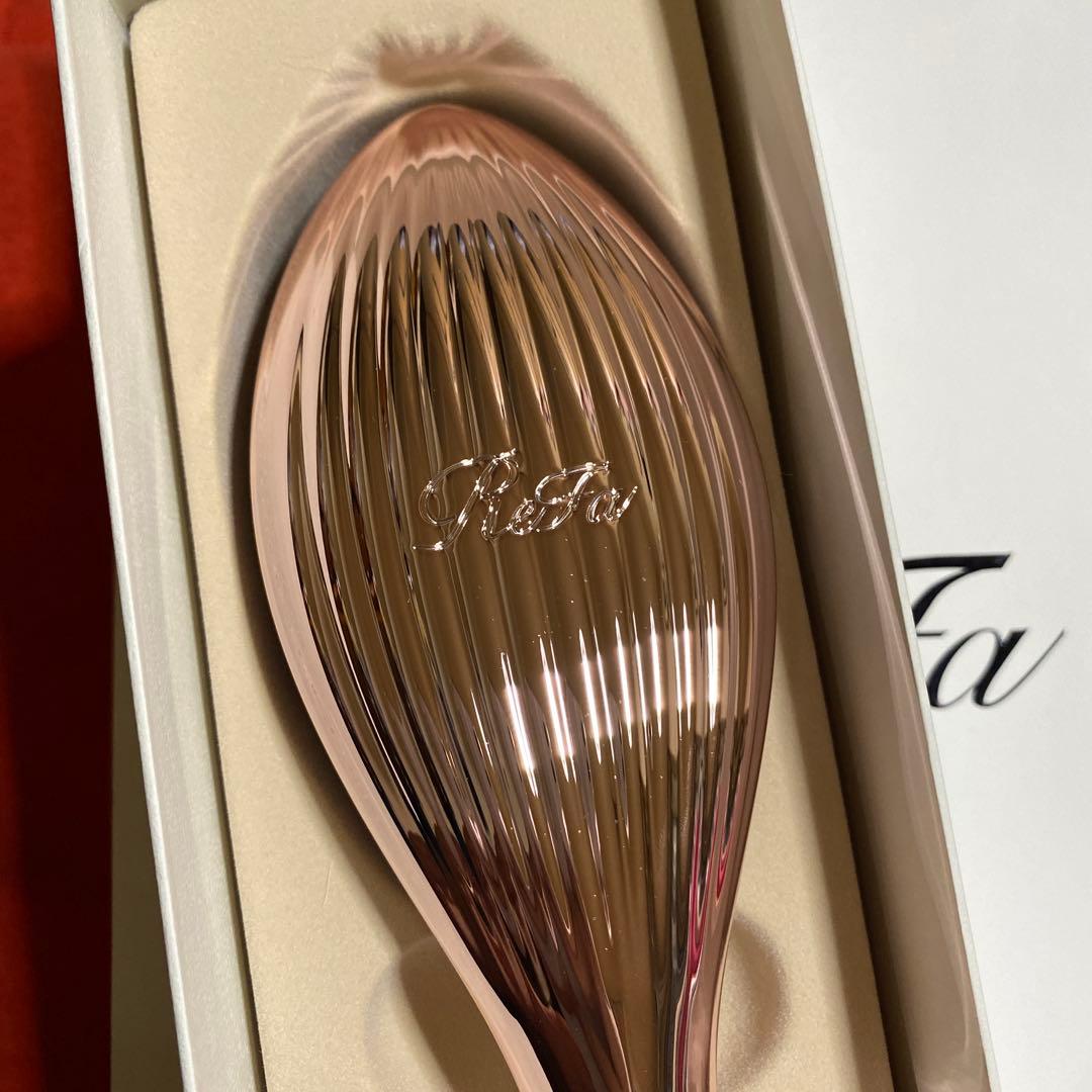 ReFa ヘアブラシ