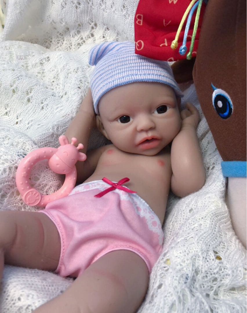 専用　マシュマロシリコン　全身シリコン　グラスアイ　リボーンドール